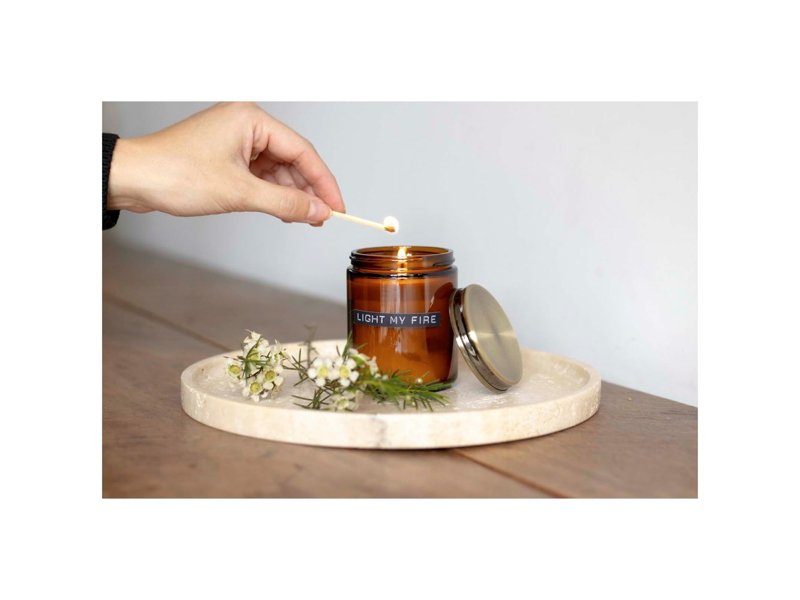 Wellmark cederhout geurkaars medium