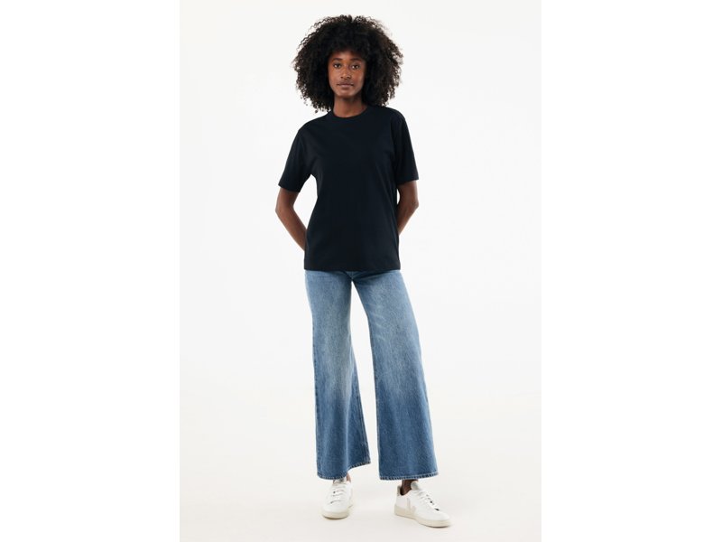 IQONIQ Nikko heavyweight gerecycled katoen t-shirt IQONIQ Nikko heavyweight gerecycled katoen t-shirt