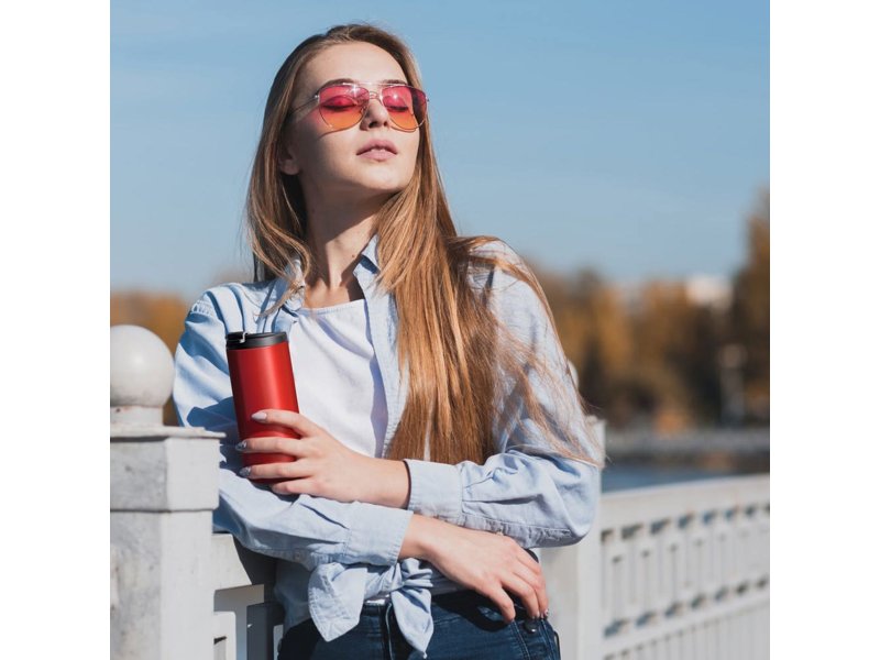 Thermosbekers bestellen met eigen logo - Totziens Promotions