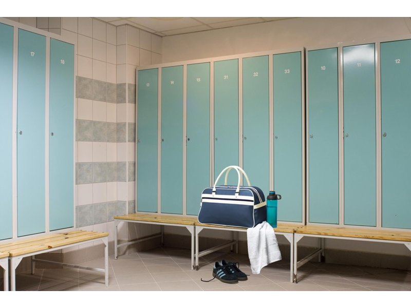 Retro sporttassen als relatiegeschenk? Bedruk uw bedrijfslogo op deze retro sportbag Retro sporttassen als relatiegeschenk? Bedruk uw bedrijfslogo op deze retro sportbag
