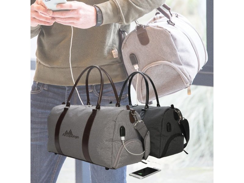 Weekendtas met USB oplaadpunt