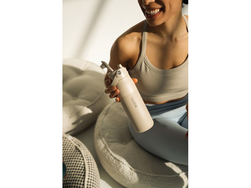 BRITA LARQ Essential waterfles 680ML BRITA LARQ Essential waterfles 680ML