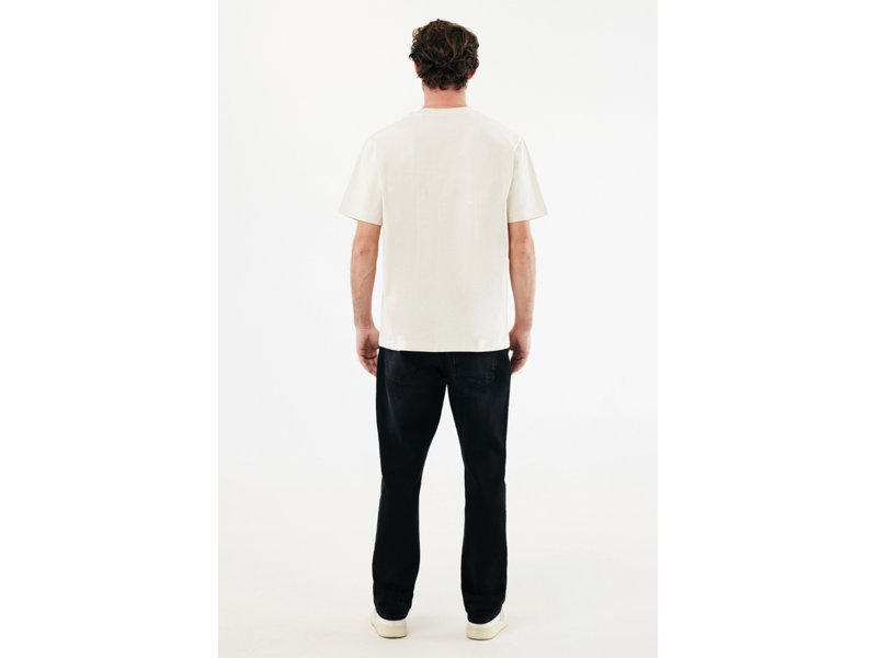 IQONIQ Nikko heavyweight gerecycled katoen t-shirt IQONIQ Nikko heavyweight gerecycled katoen t-shirt