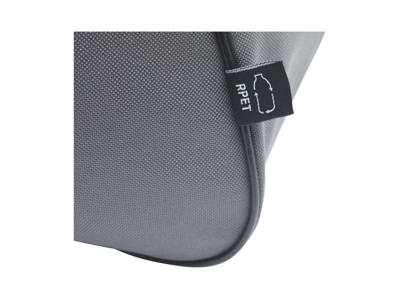 Duurzame Sporttas: Eastport RPET Sportsbag - Totziens Promotions Duurzame Sporttas: Eastport RPET Sportsbag - Totziens Promotions